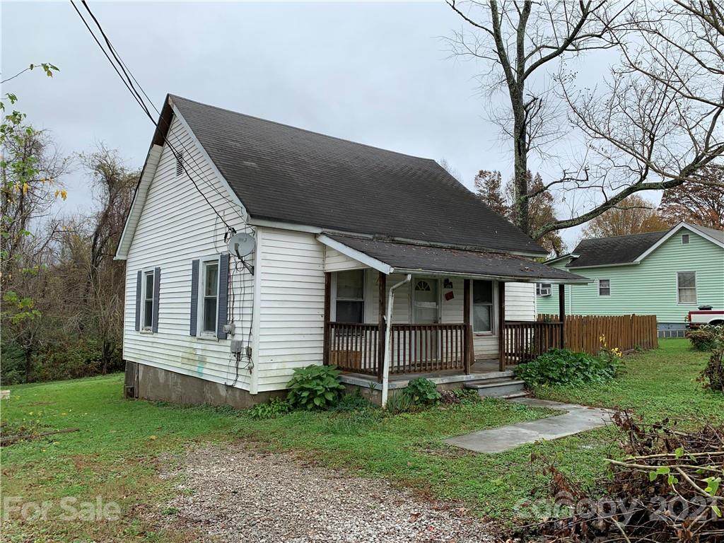 209 School Street - Photo 1