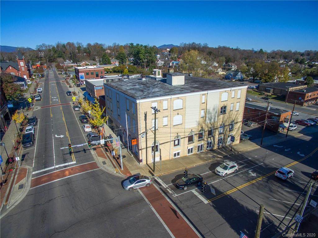 8 Main Street - Photo 1