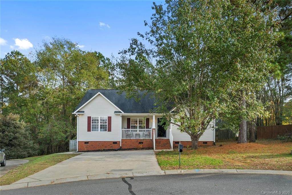 112 Raven Cliff Court - Photo 1