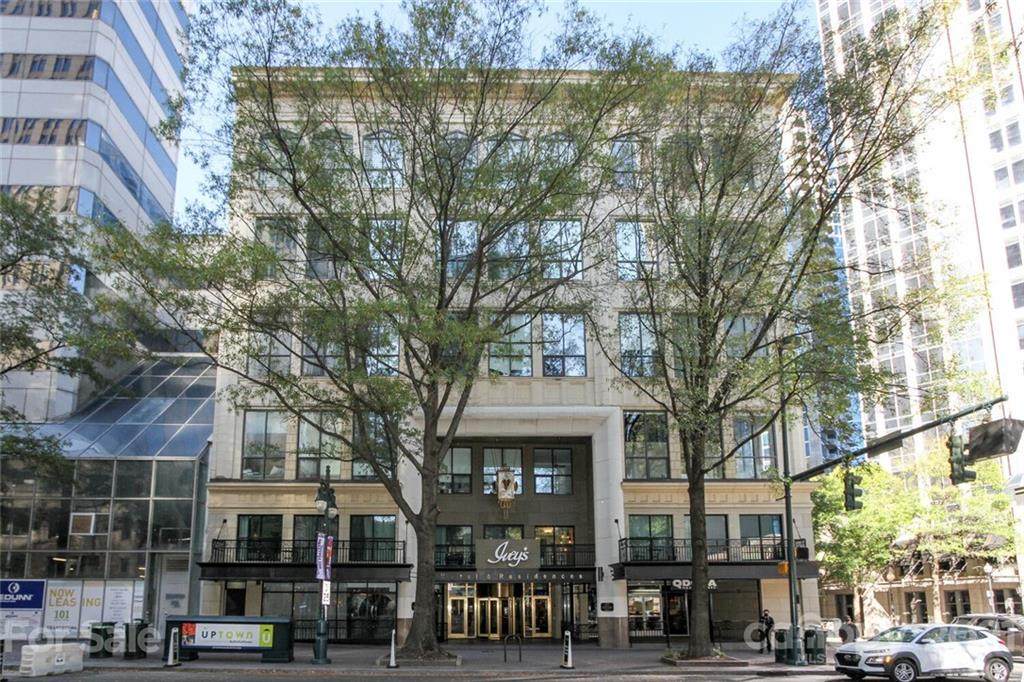127 Tryon Street - Photo 1