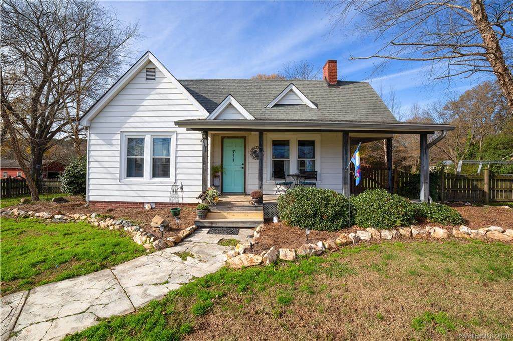 711 Olive Branch Road - Photo 1