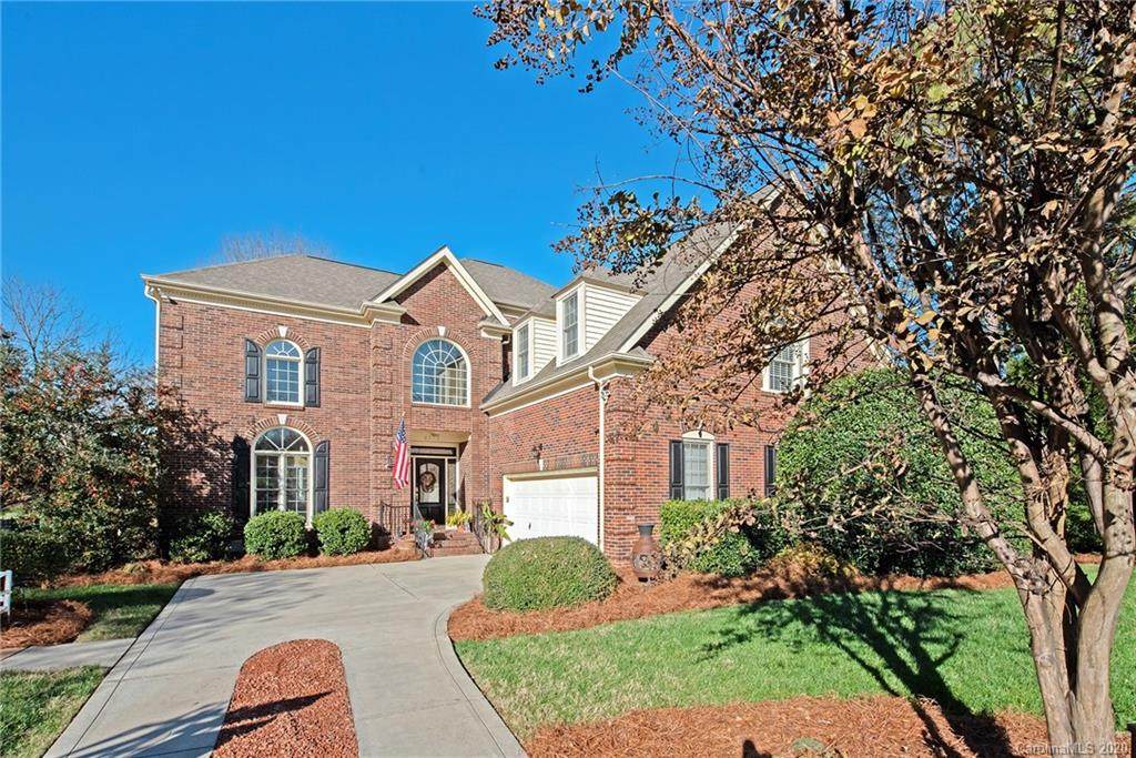 6213 Glengarrie Lane - Photo 1