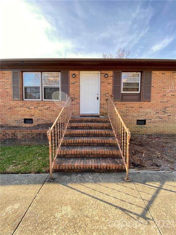 110-120 Liberty Lane - Photo 1