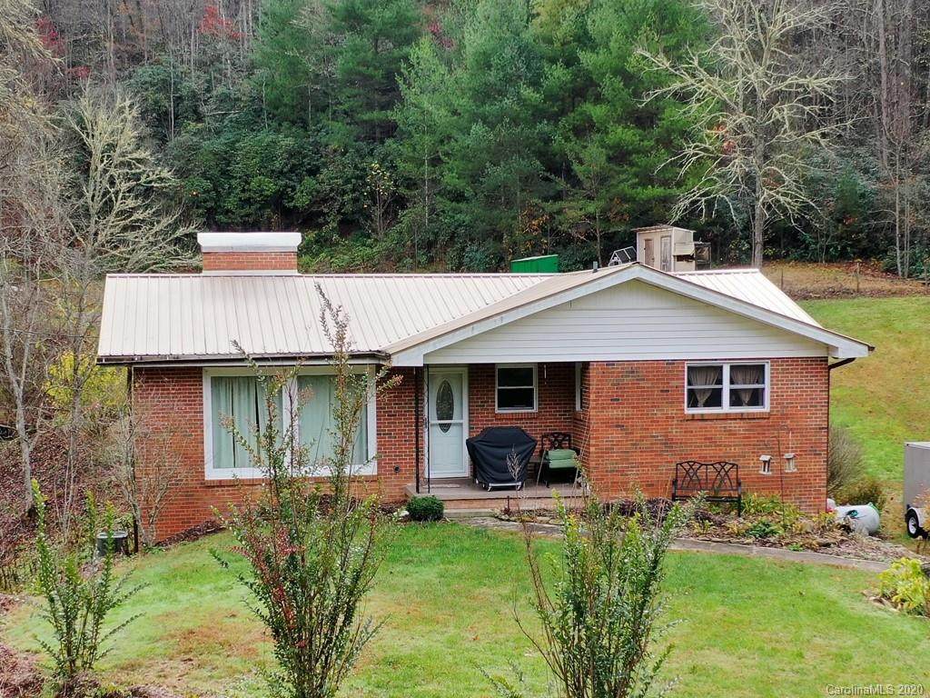 1555 Frozen Creek Road - Photo 1