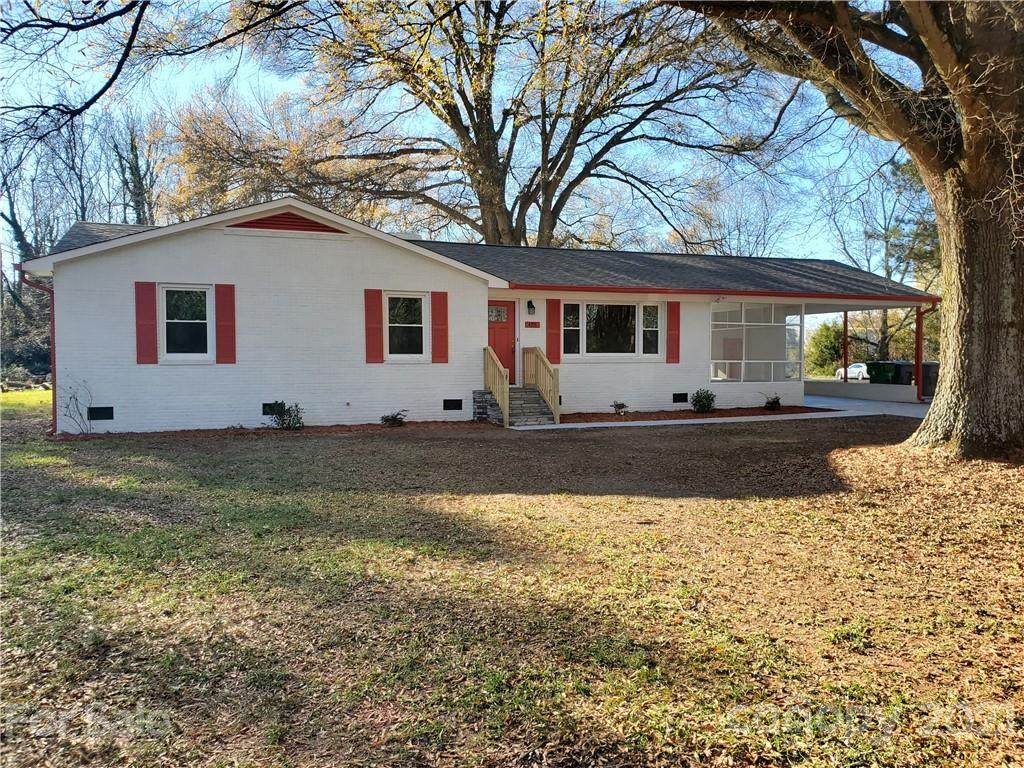 4951 Hamilton Circle - Photo 1
