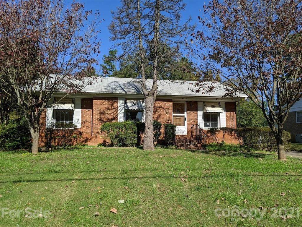 4732 Brooktree Drive - Photo 1