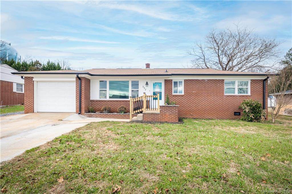 117 Stephens Drive - Photo 1