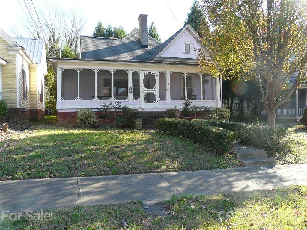 819 Main Street - Photo 1