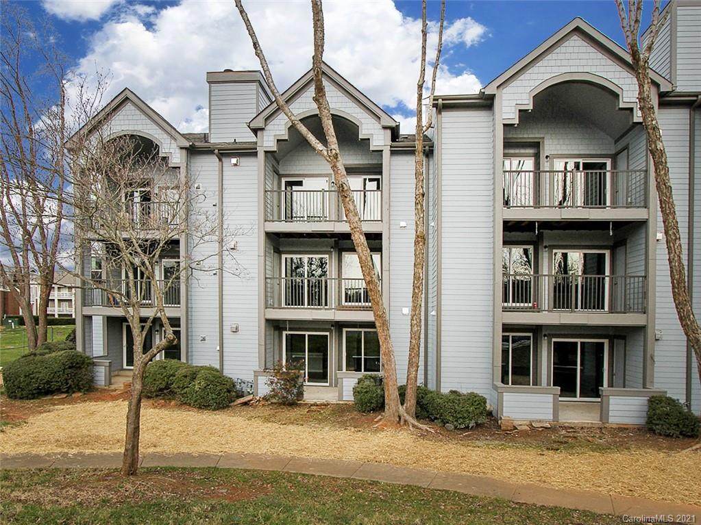 18741 Nautical Drive - Photo 1