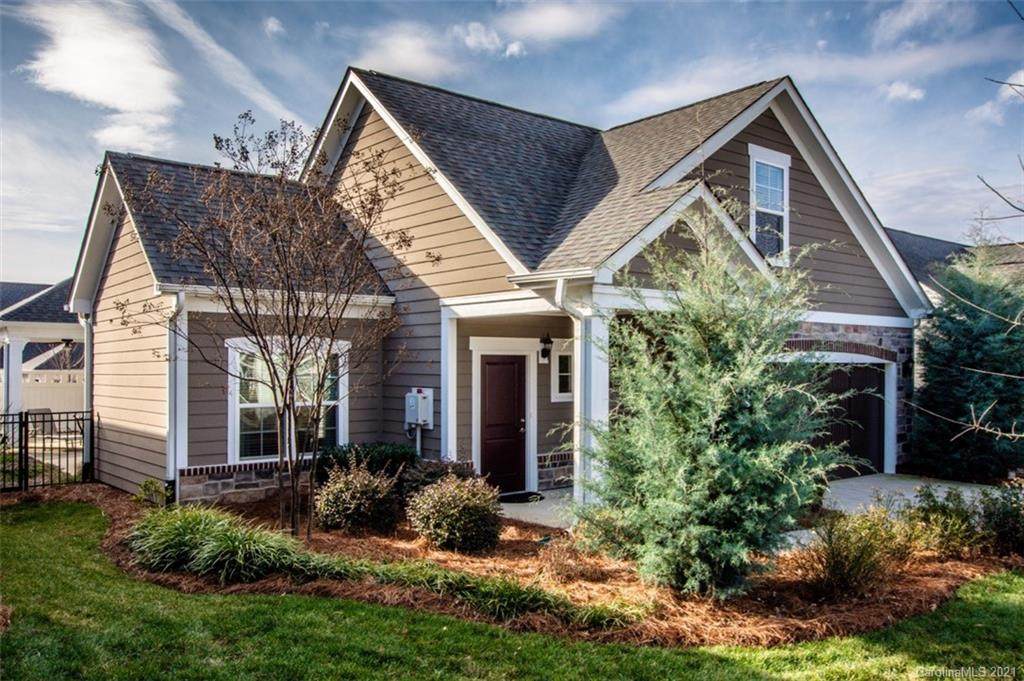 16123 Lakeside Loop Lane - Photo 1