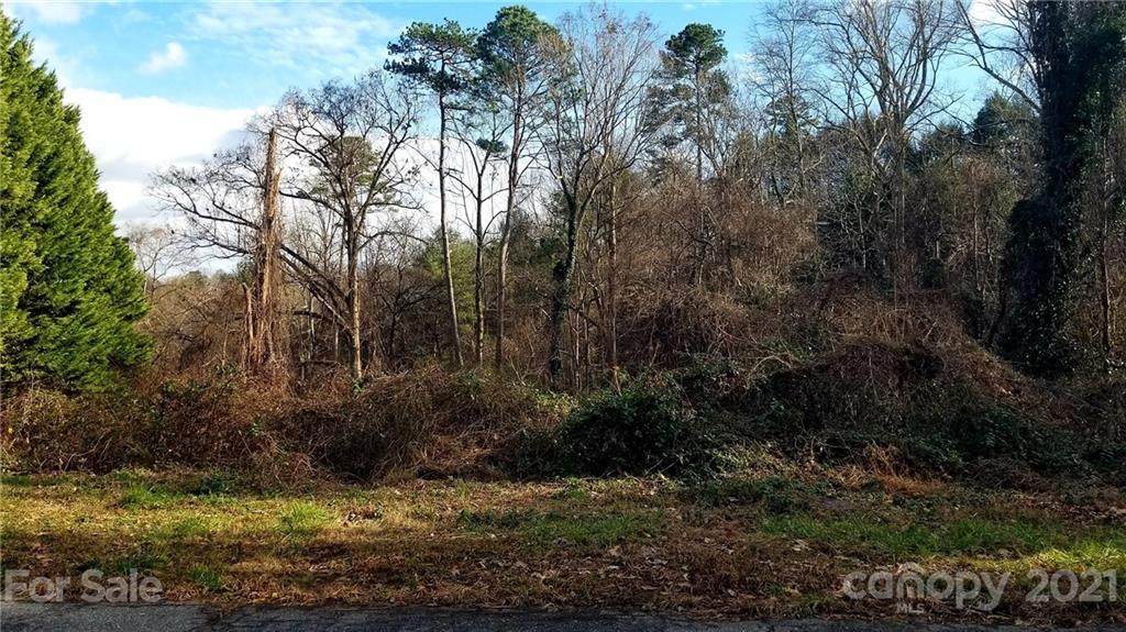 1820 10th Street Boulevard - Photo 1