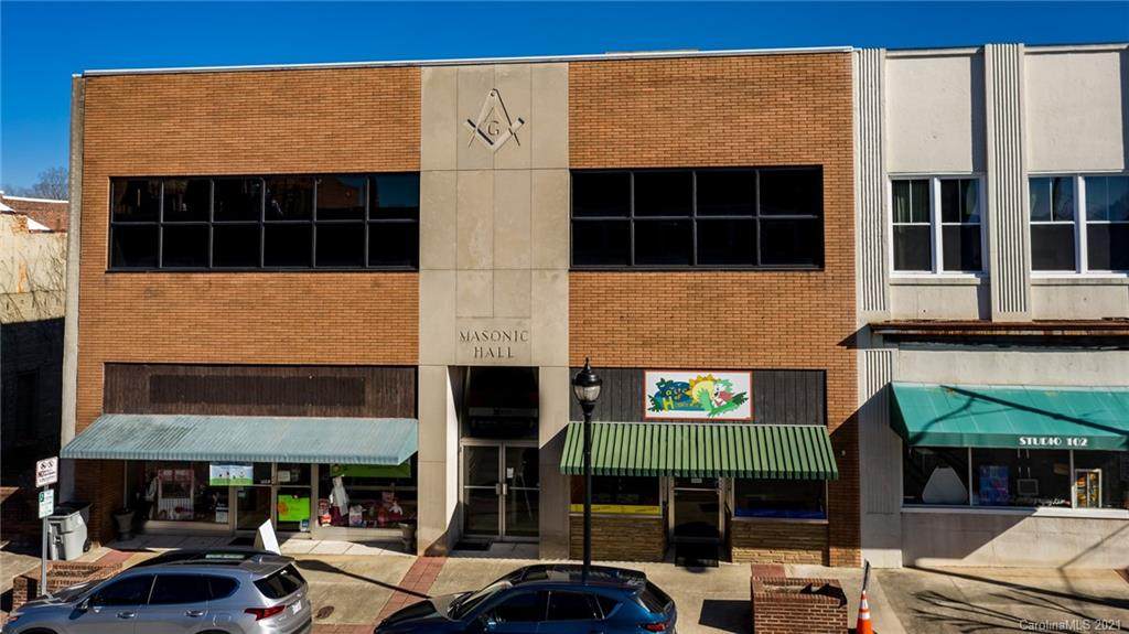 108 Main Street - Photo 1