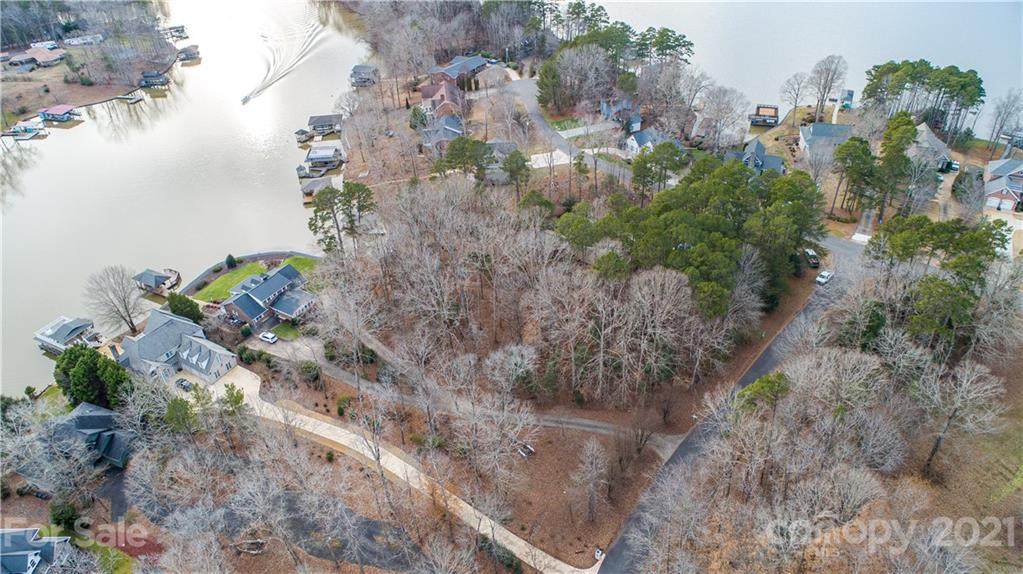 155 Windemere Point - Photo 1