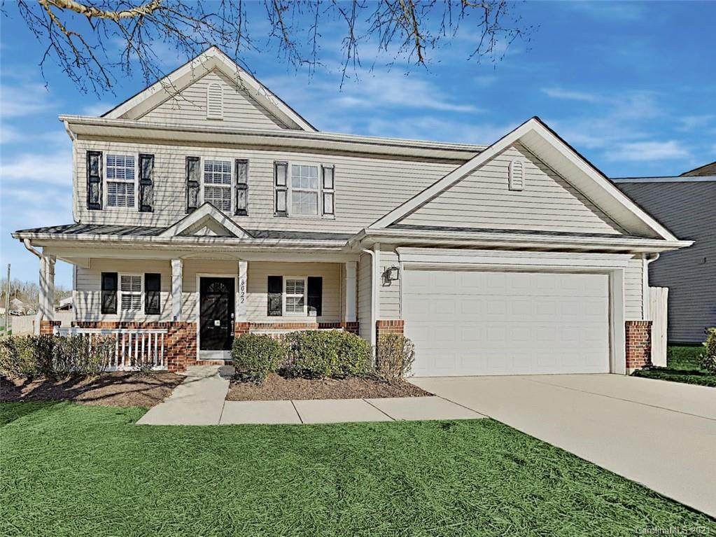 8022 Bushy Creek Drive - Photo 1