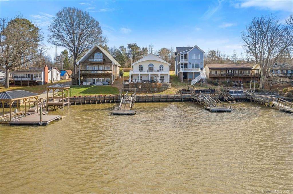 1902 Riverview Road - Photo 1