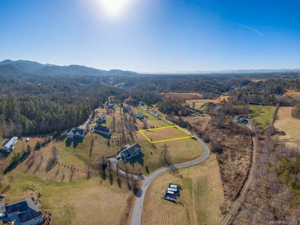 52 Ivy Meadows Drive - Photo 1
