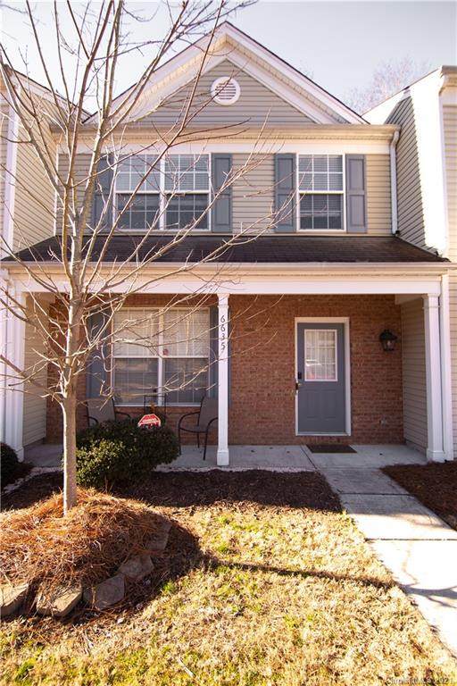 6635 Rothchild Drive - Photo 1