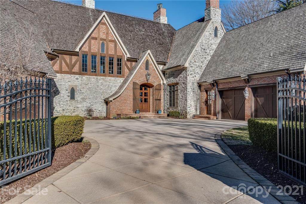 18916 Brigadoon Place - Photo 1