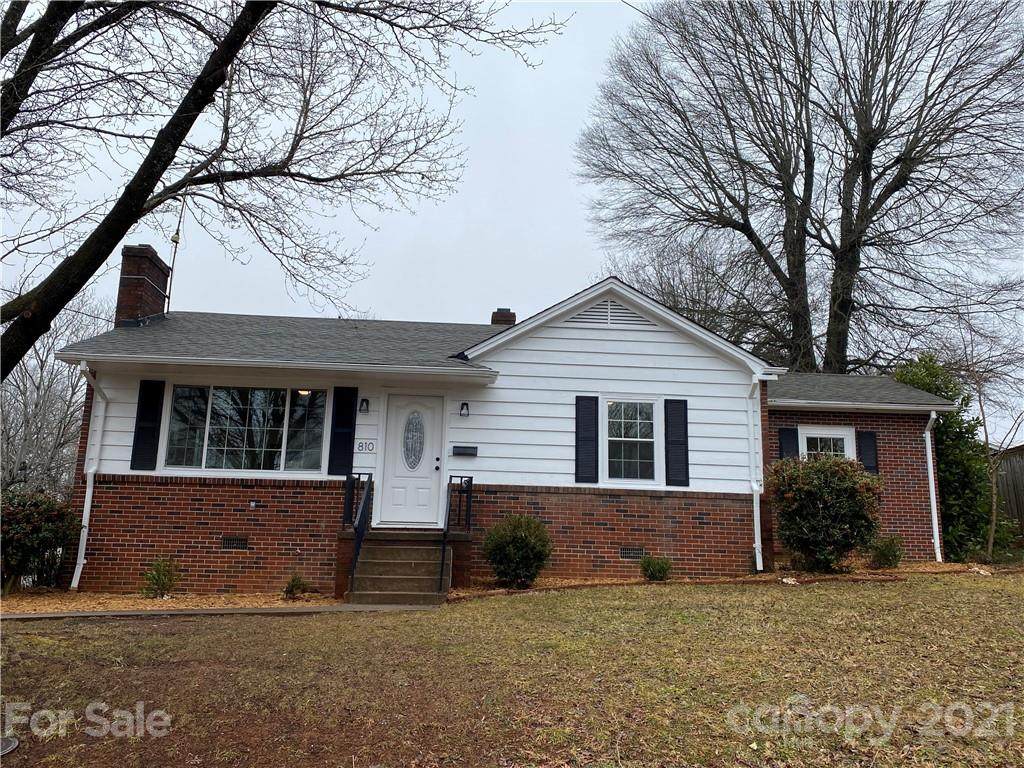 810 4th Avenue - Photo 1