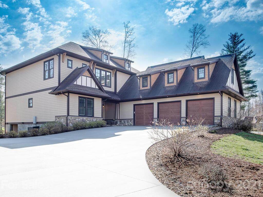 115 Cape Martin Circle - Photo 1