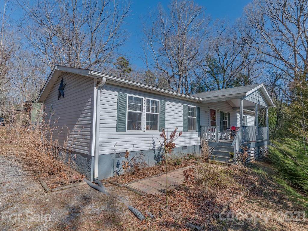 204 Oconeechee Avenue - Photo 1