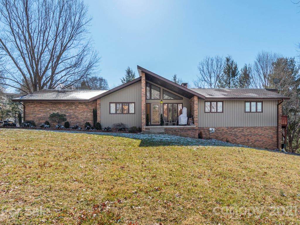 105 Maple Leaf Lane - Photo 1