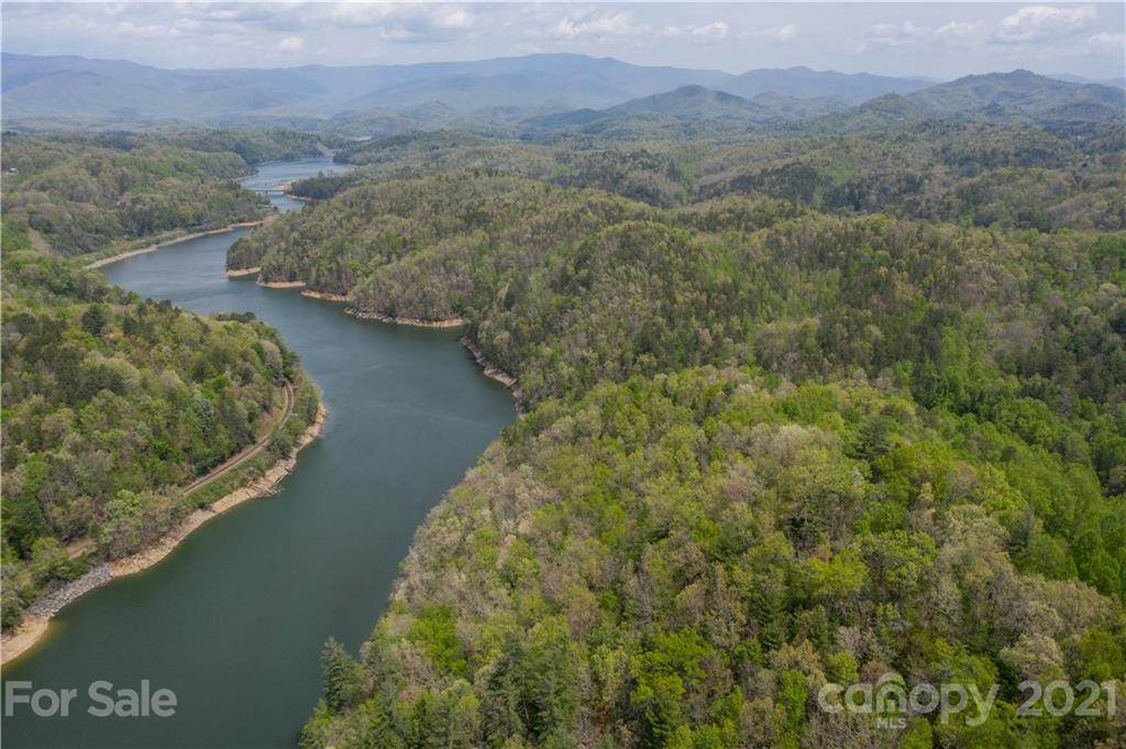 12 & 13K Village Cove Drive - Photo 1