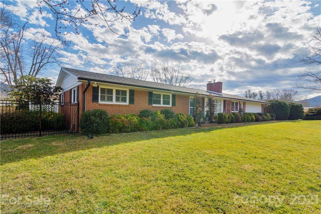 208 Wells Road - Photo 1