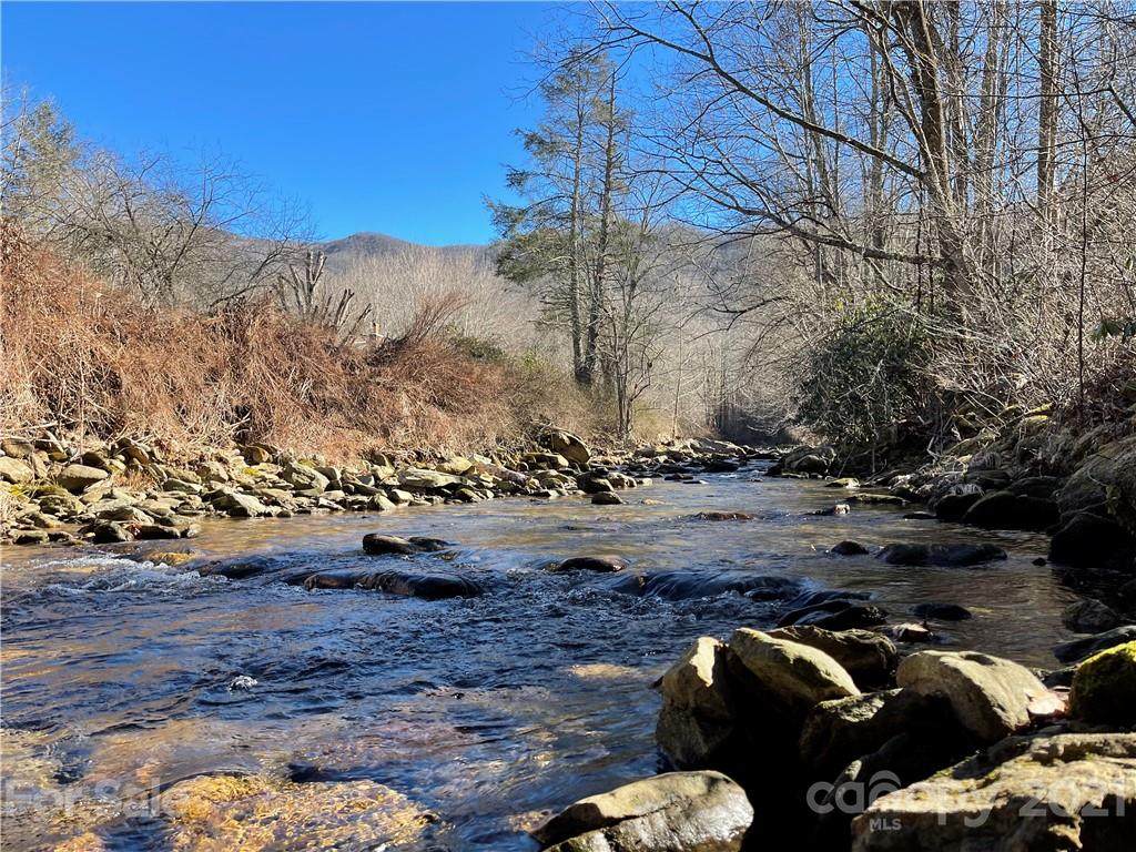 1102 Cattail Creek Road - Photo 1