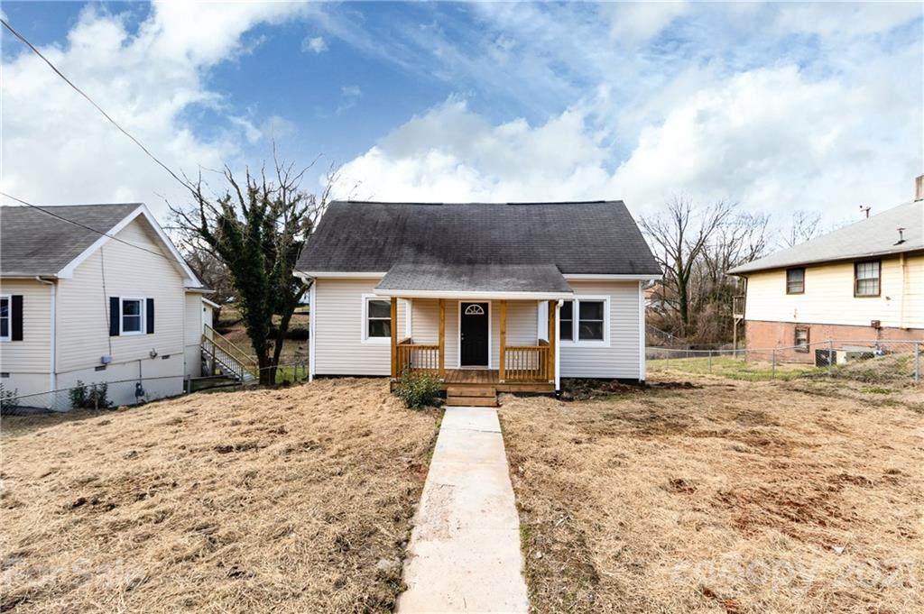 305 Highland Street - Photo 1