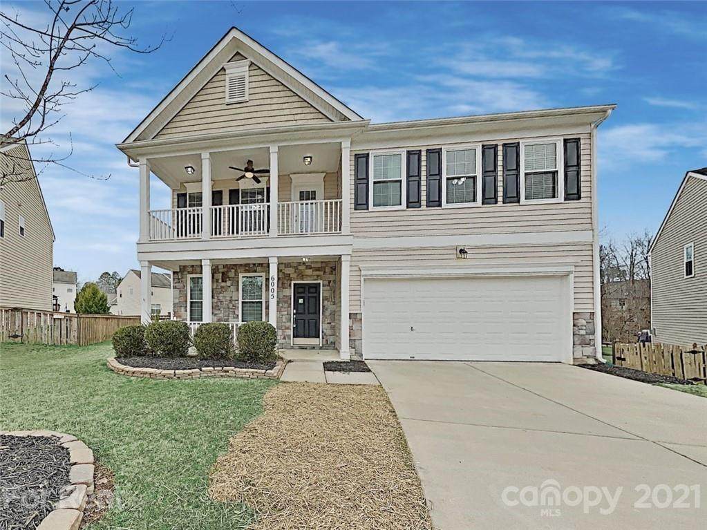 6005 Centerview Drive - Photo 1
