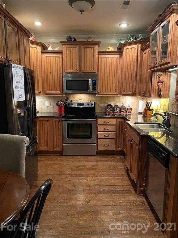 1119 Heritage Path - Photo 1