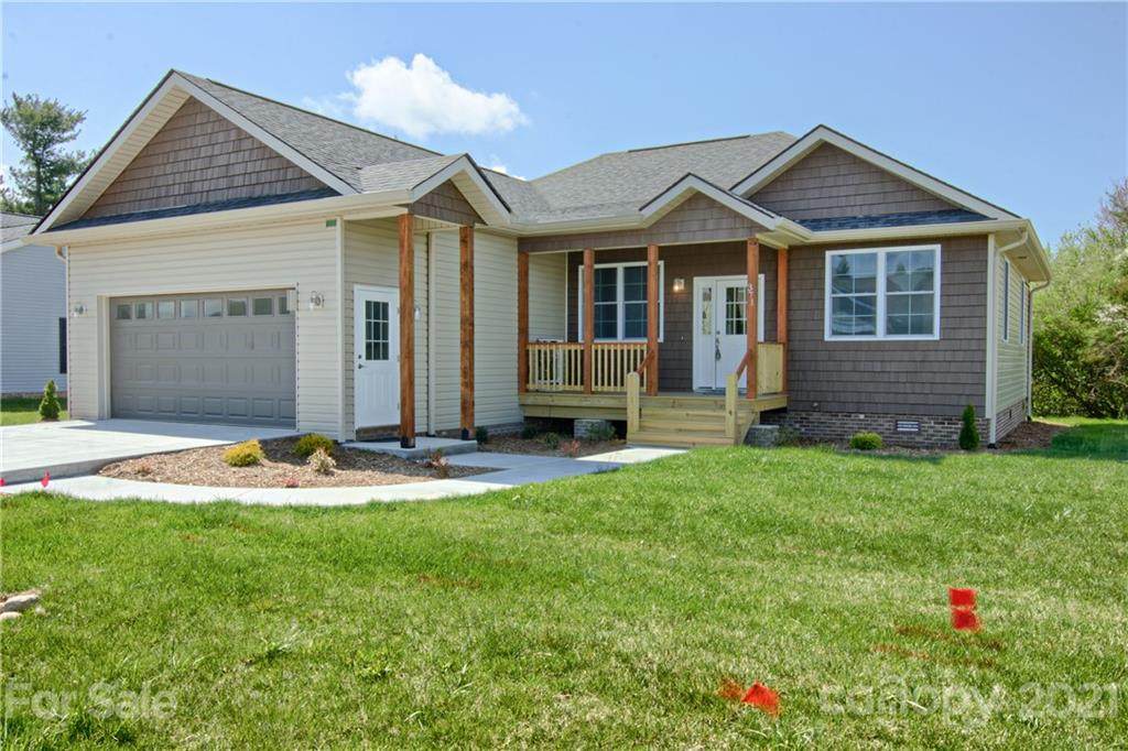 371 Beechnut Drive - Photo 1