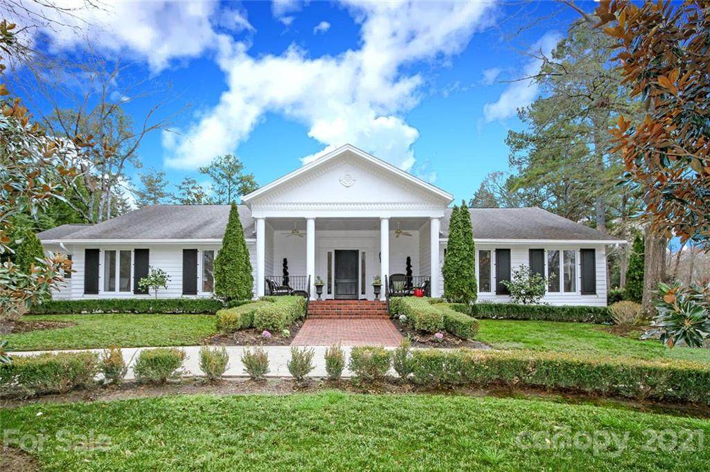 3201 Foxridge Road - Photo 1