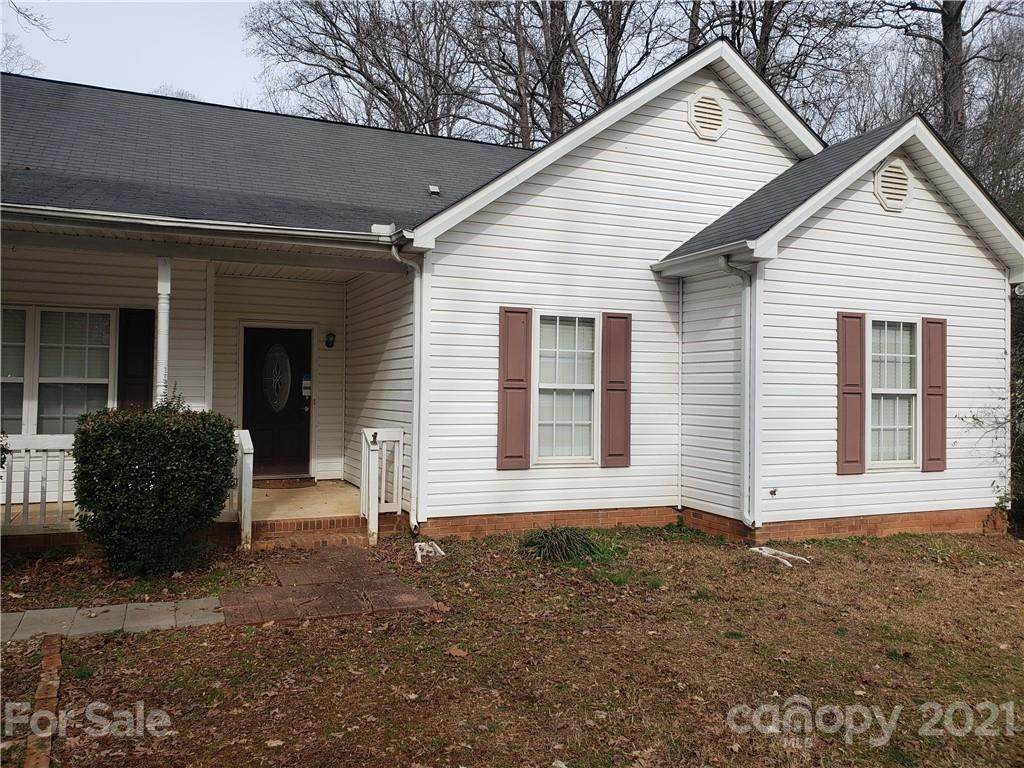 7217 Neal Road - Photo 1