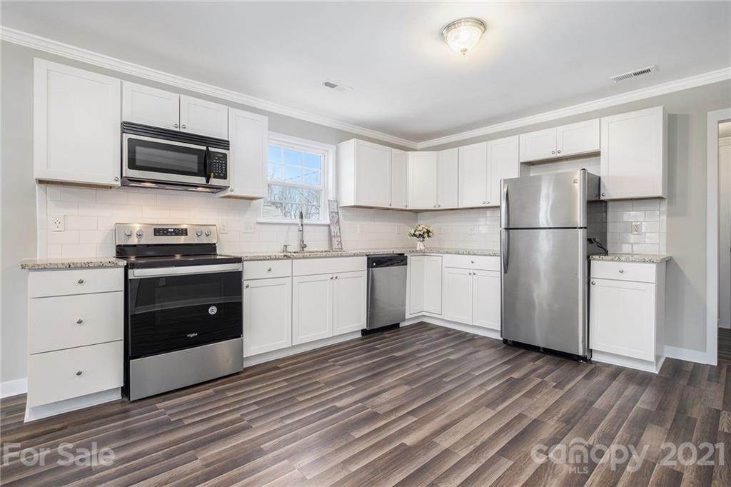 151 Spencer Avenue - Photo 1