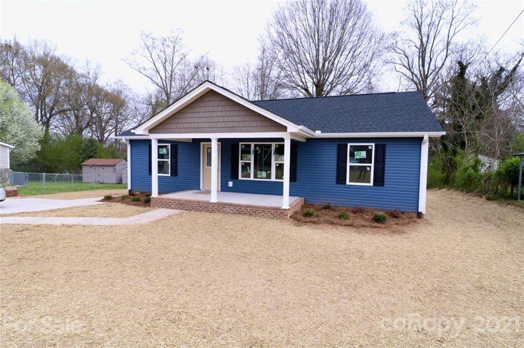404 Davis Street - Photo 1