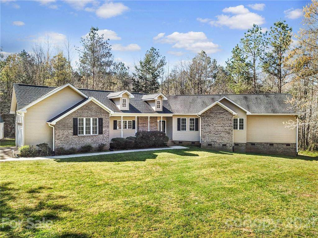 2062 Sunswept Lane - Photo 1