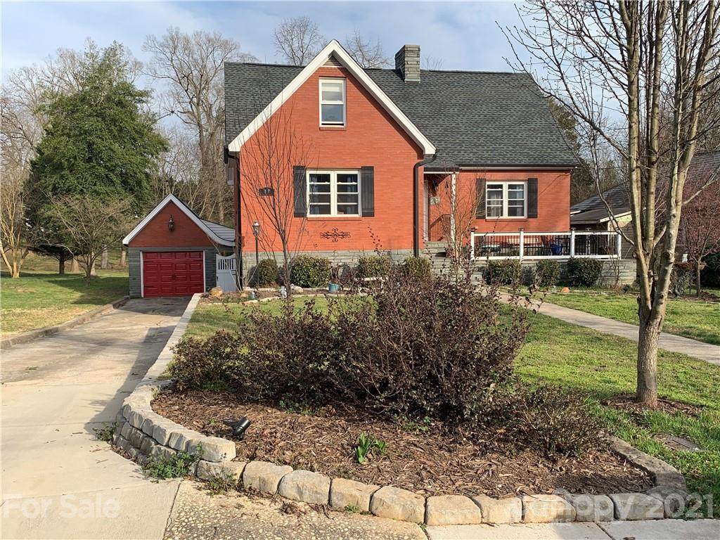 17 Tallassee Street - Photo 1