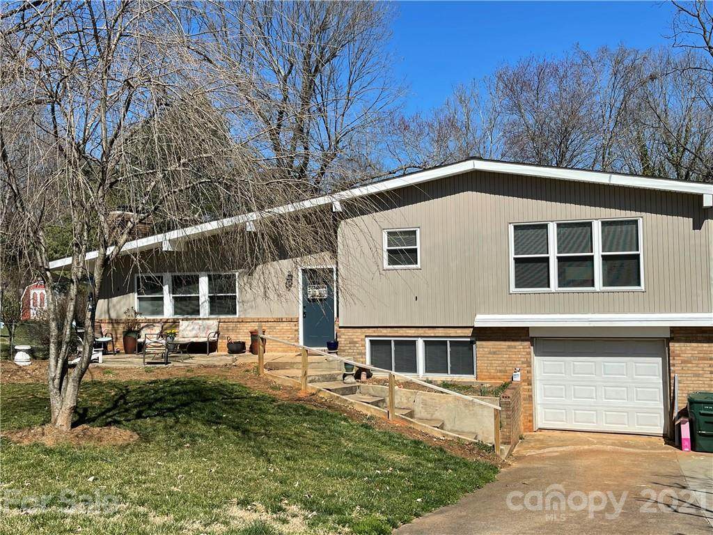 328 East K Street - Photo 1
