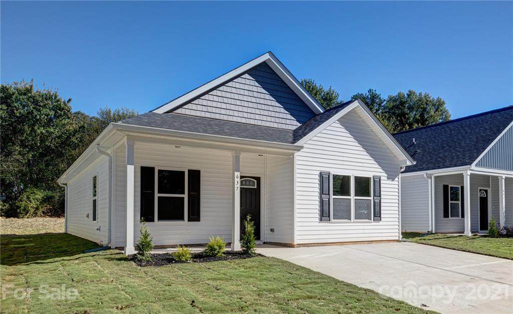 3916 Freedom Drive - Photo 1