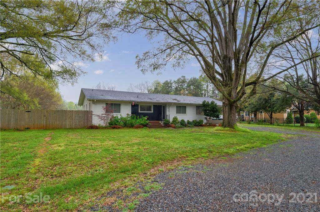 5701 Matthews-Mint Hill Road - Photo 1