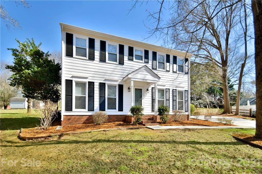 10603 Par Cove Lane - Photo 1