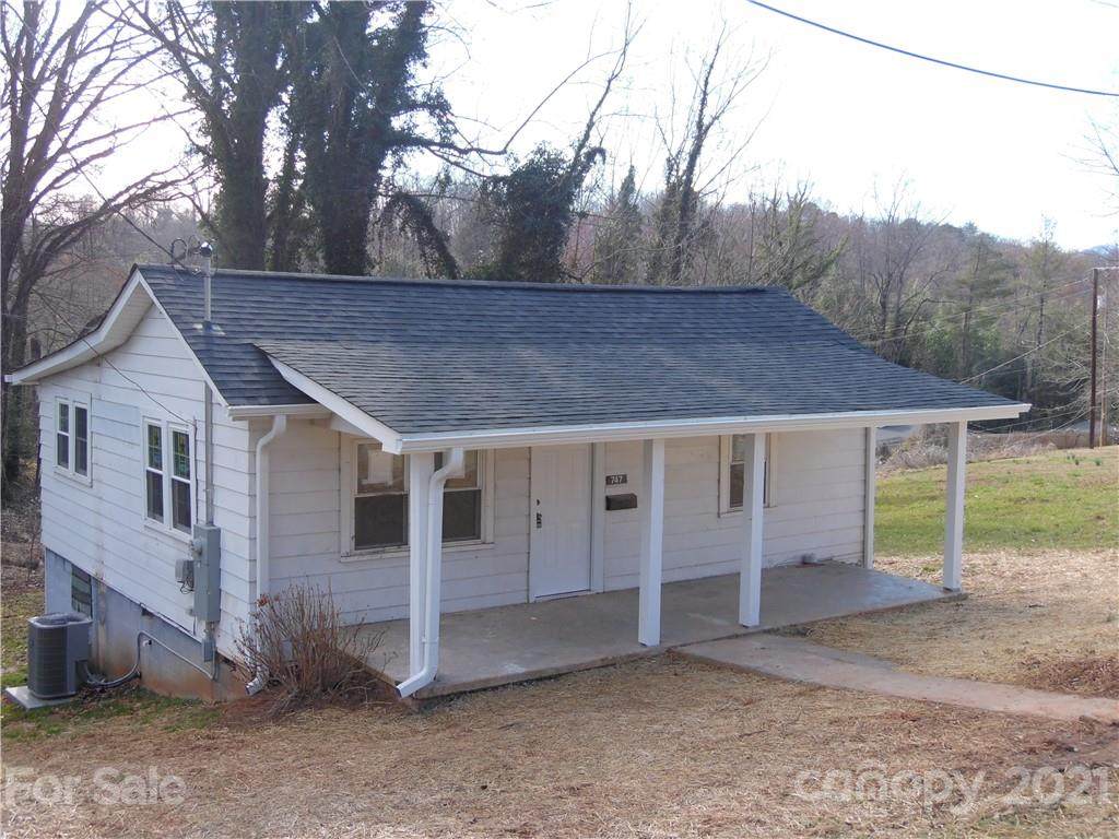 747 Virginia Road - Photo 1