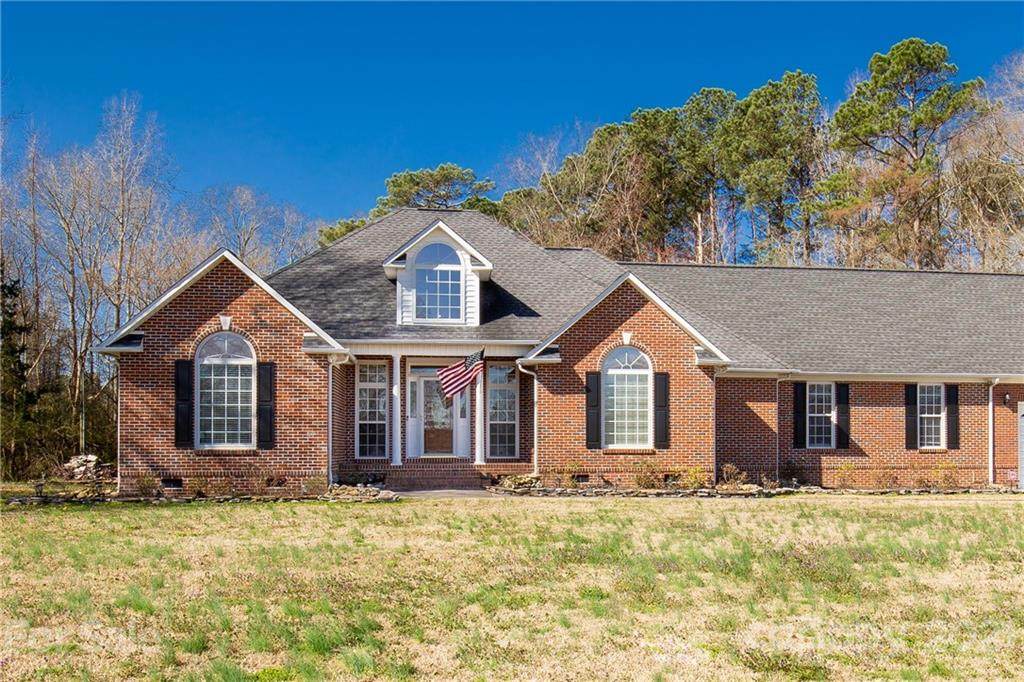 2700 Cane Mill Road - Photo 1