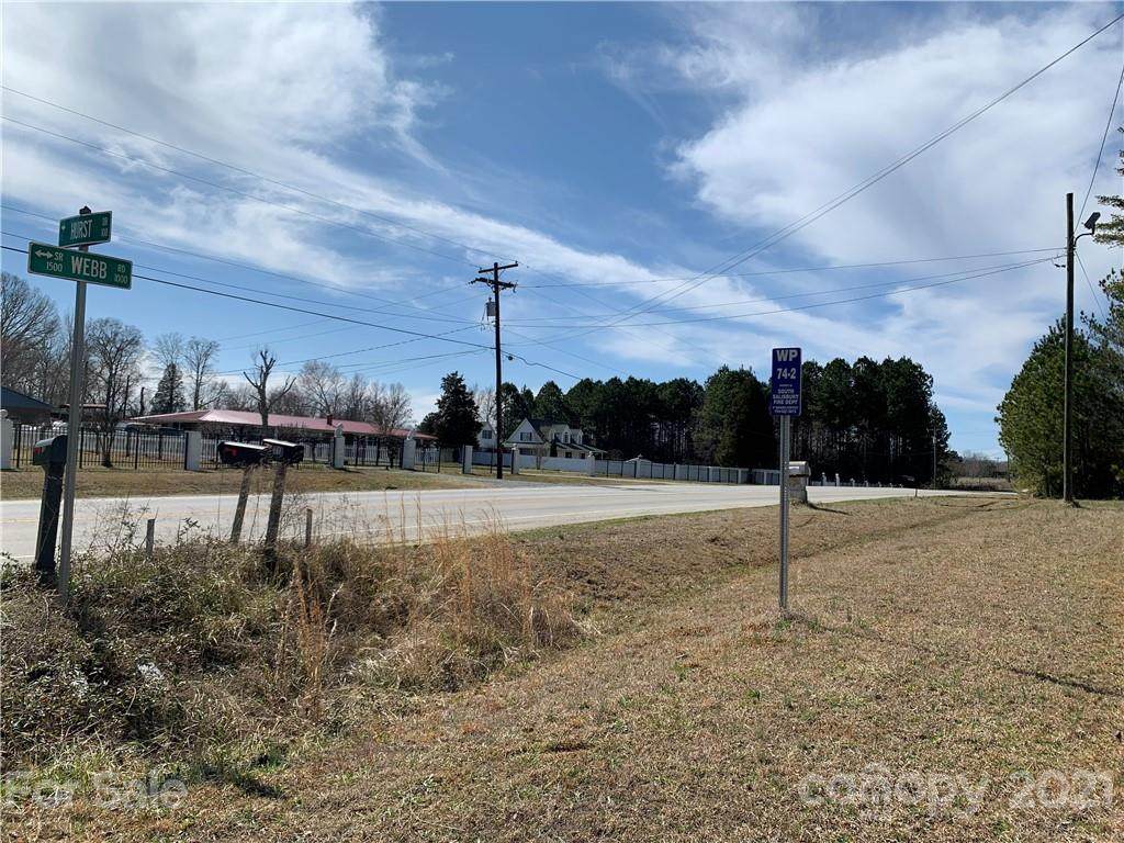 272 Hurst Drive - Photo 1