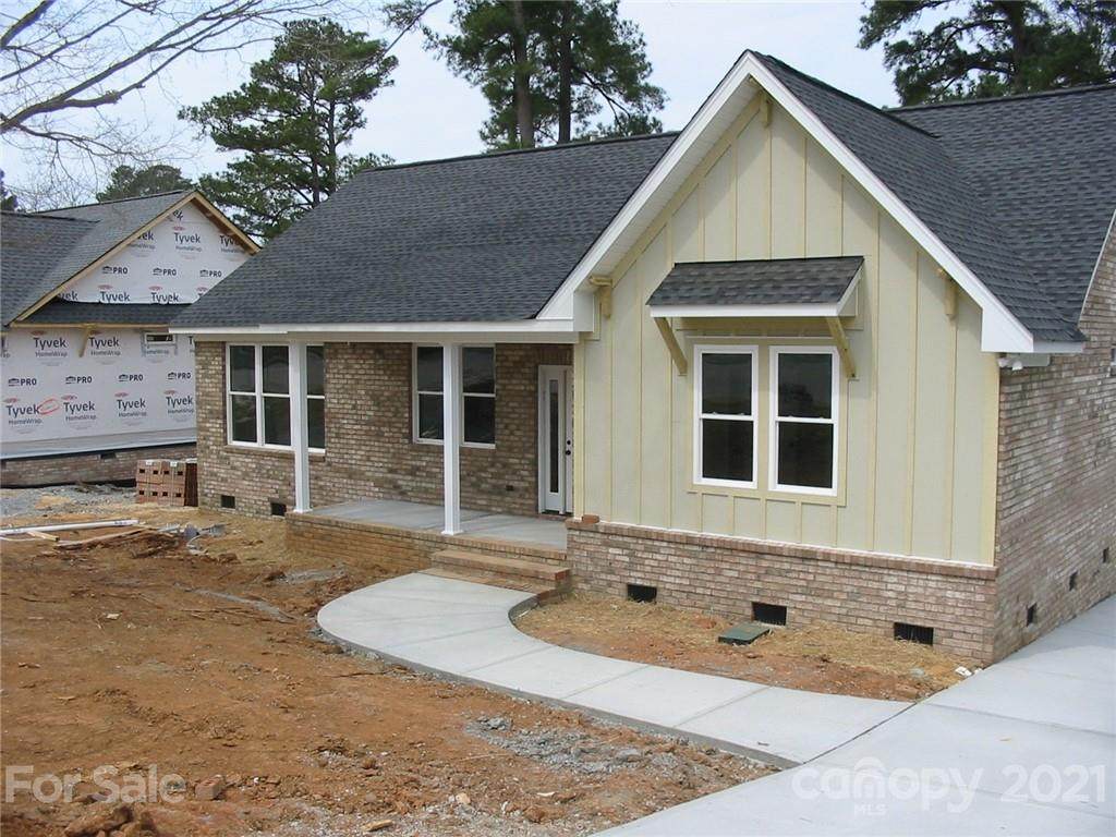 860 Cherry Road - Photo 1
