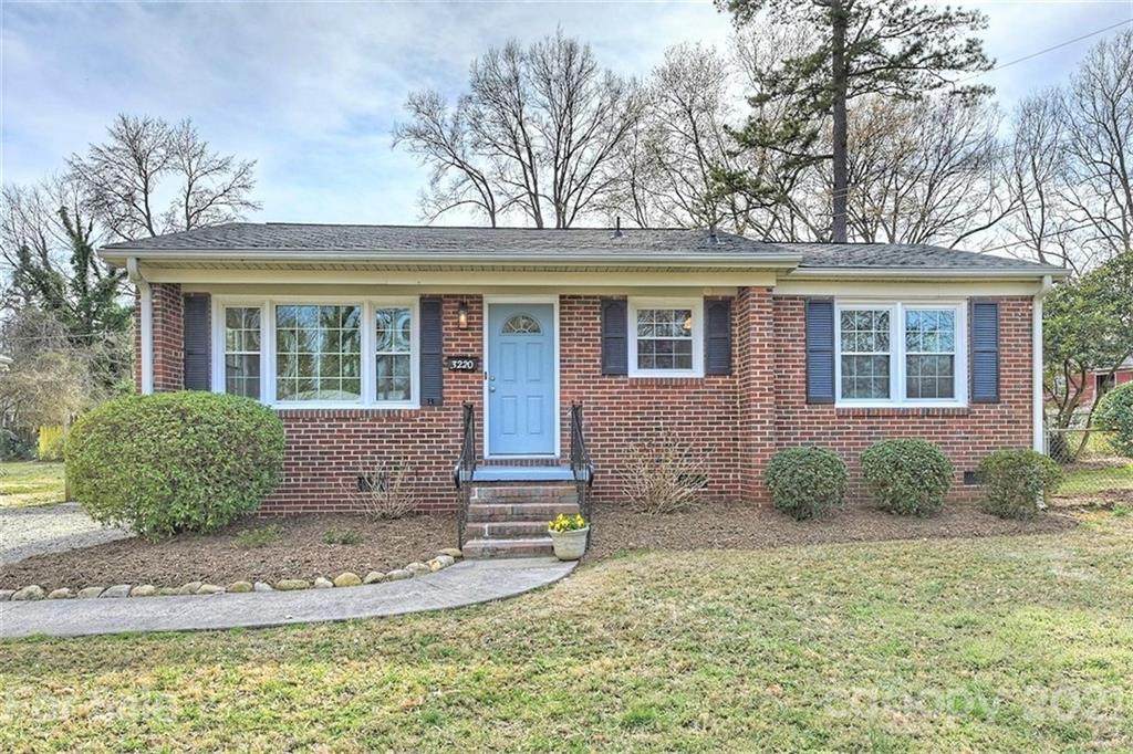 3220 Wicklow Place - Photo 1