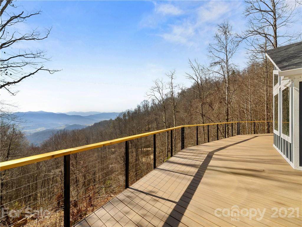 1555 Yonah Trail - Photo 1