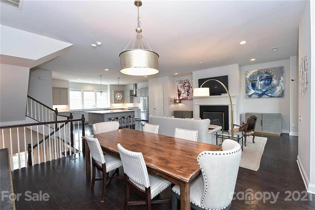 3010 Fairview Villa Court - Photo 1